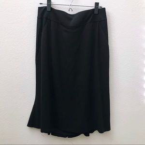 NEW Banana Republic black pencil skirt